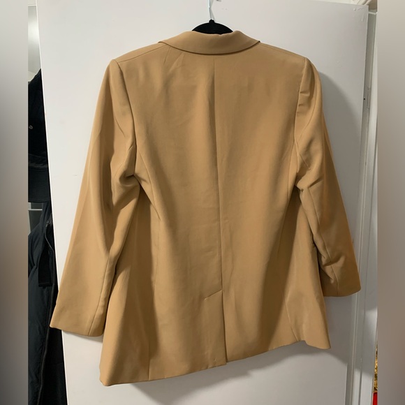 Express Blazer - Picture 5 of 7